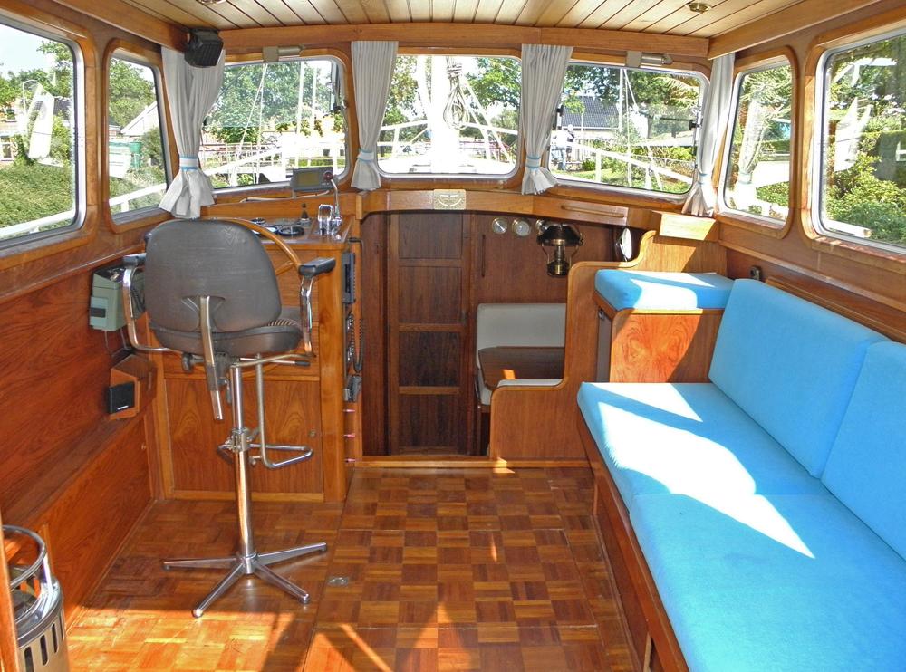 Steuerhaus, Innenausstattung